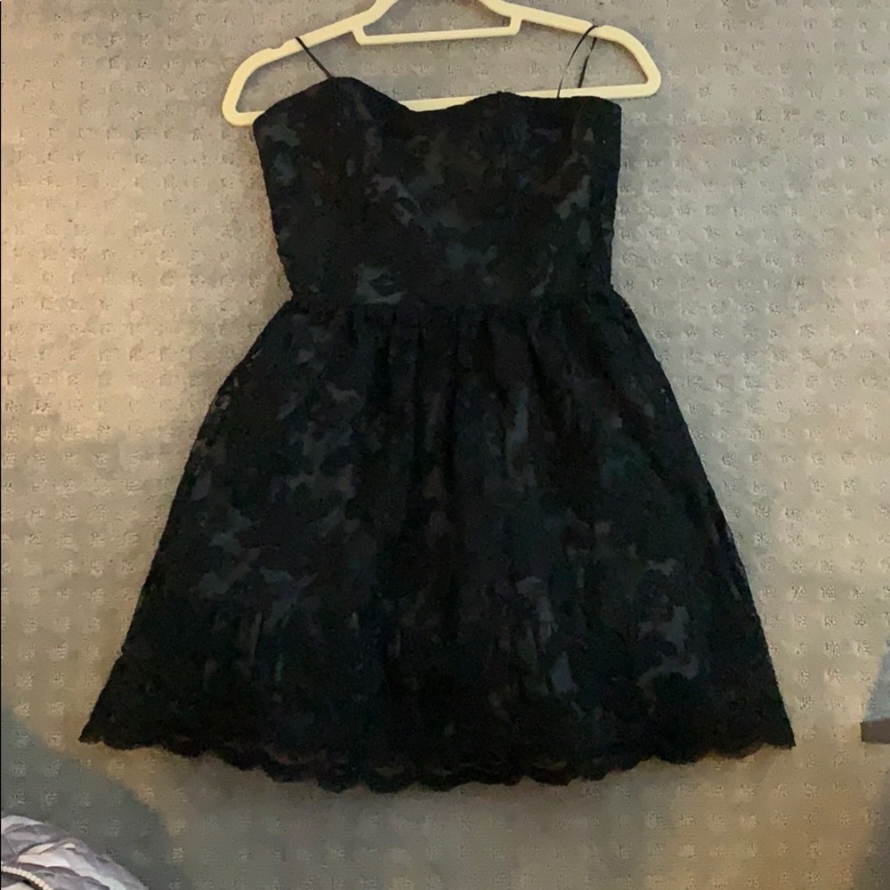 Yaya Aflalo black lace dress